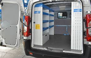02_Oprema za kombinirana vozila s sistemom Syncro Ultra v vozilu Scudo